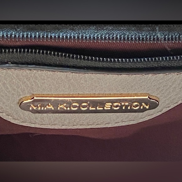 Mia K. Collection Shoulder Bag Gray White Faux Leather Tote Purse - Picture 5 of 8